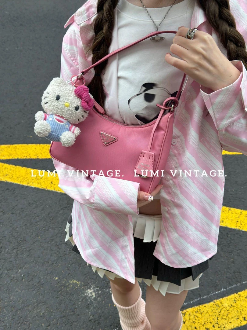 95新 Prada/普拉达 海棠粉尼龙hobo 63097058