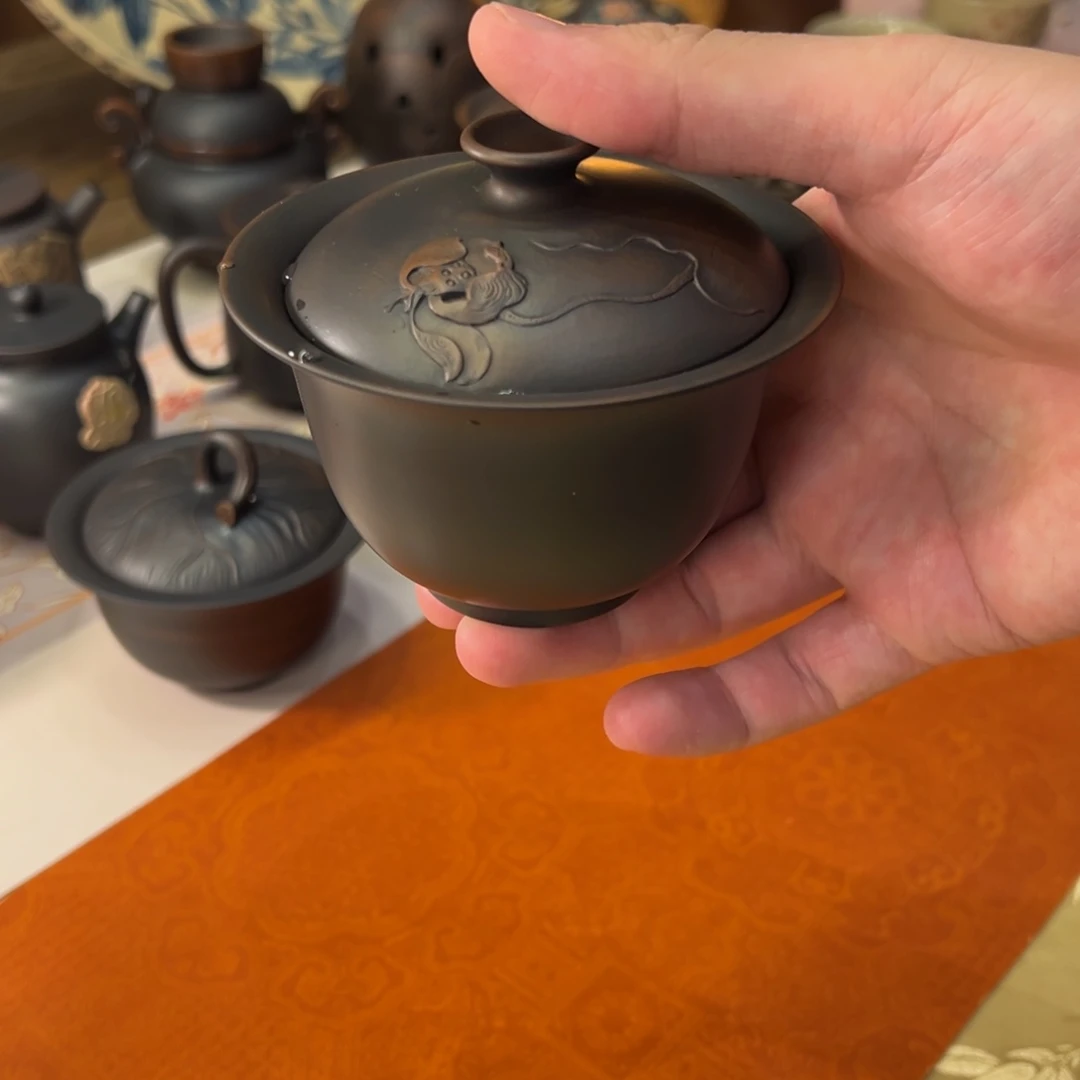 郑老师荷花浮雕两才盖碗150毫升