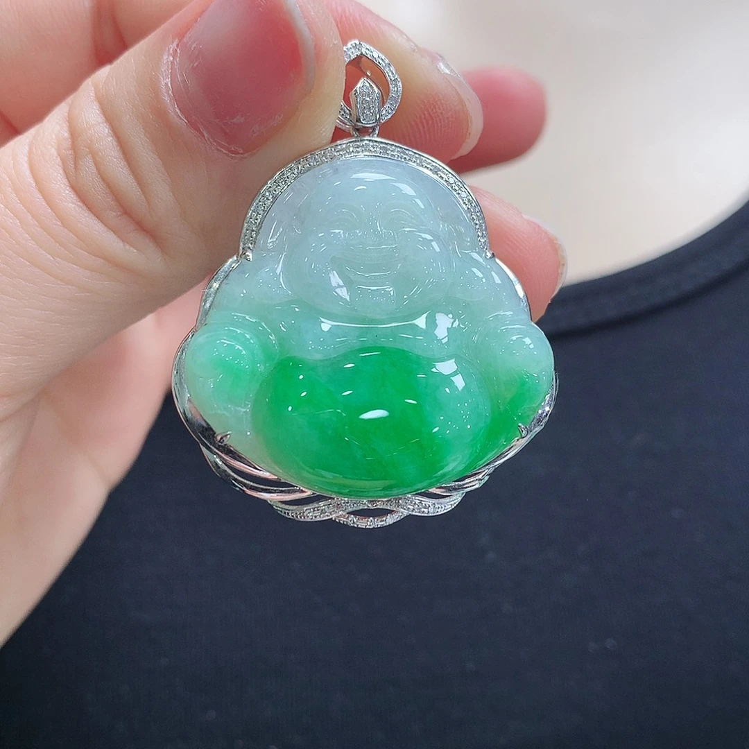 翡翠颈饰18K金镶嵌佛公