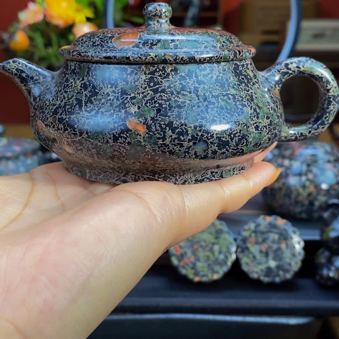 余***音梅花玉精美梅花明炉壶