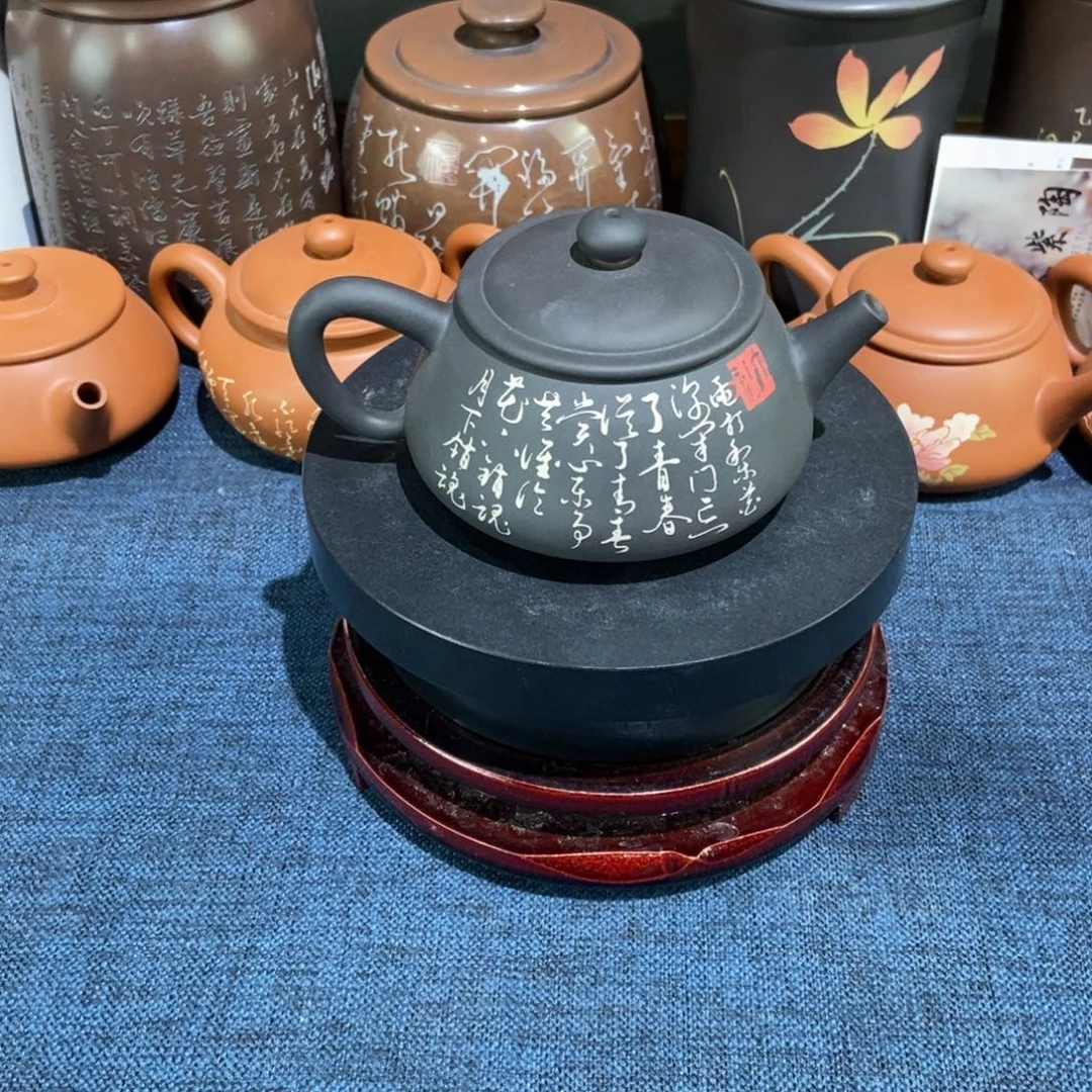 2建水紫陶手工彩填壶160c