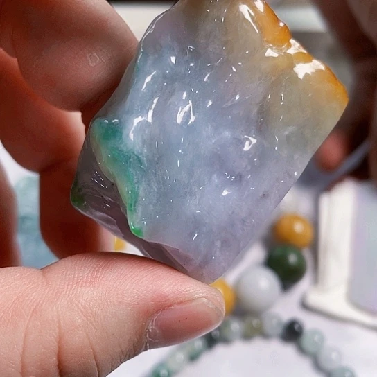 翡翠未镶嵌颈饰翡翠首饰未镶嵌