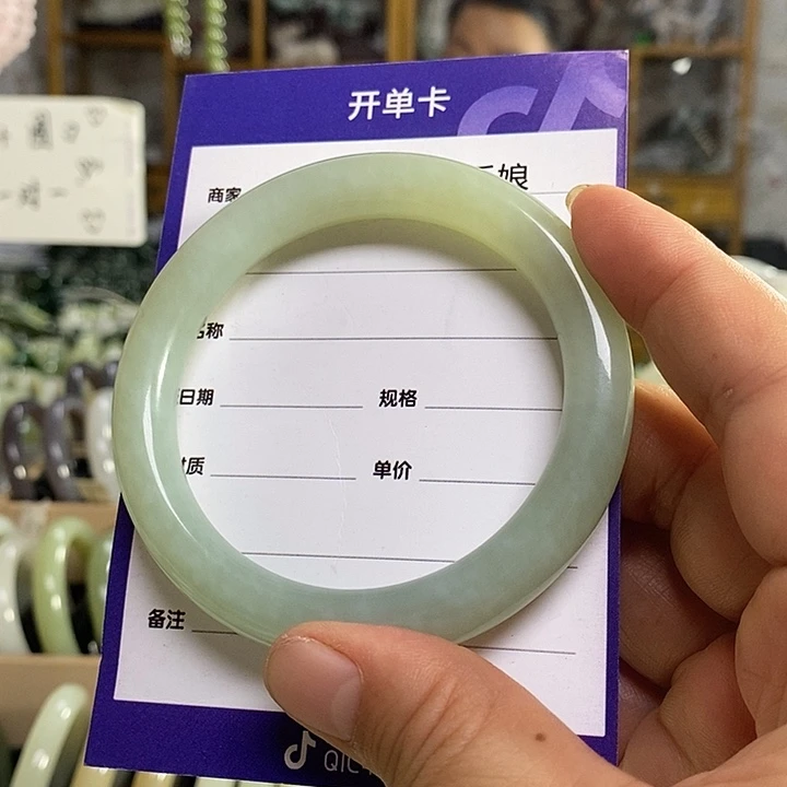 和田玉未镶嵌手镯62