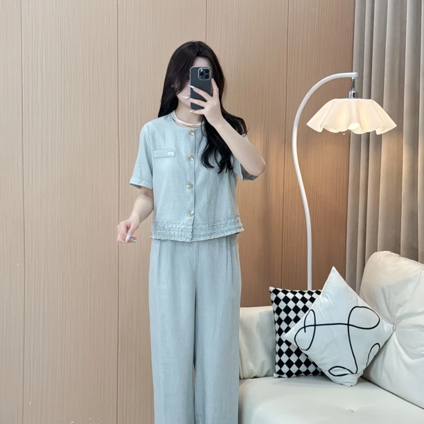 高级感木耳边套装女2025夏季新款穿搭一整套减龄马甲阔腿裤两件套