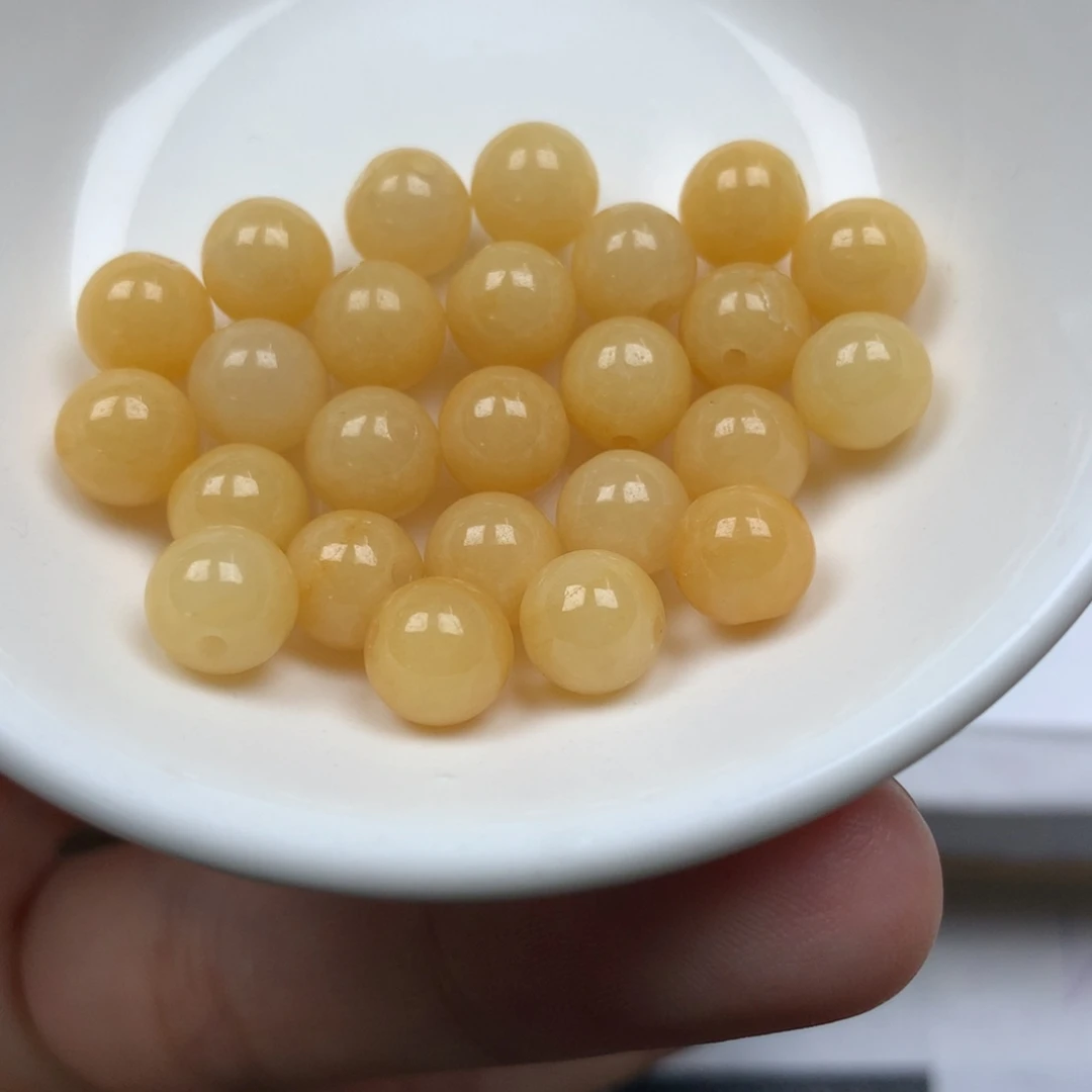 翡翠颈饰未镶嵌卡7➕。