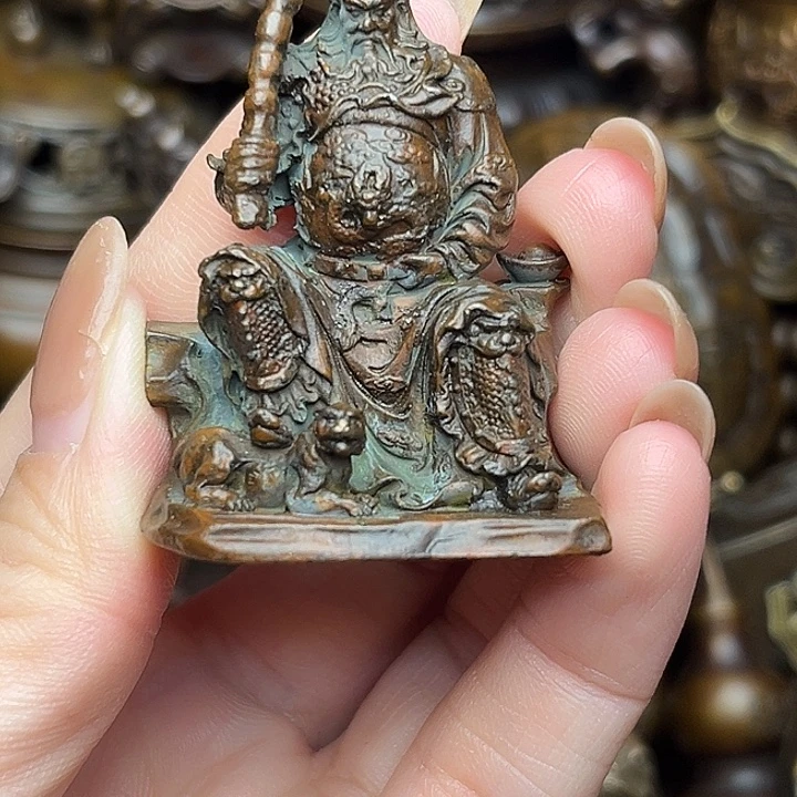 精美铜器，点击下单