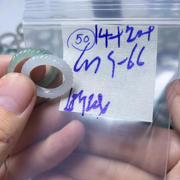 定制翡翠未镶嵌断****y