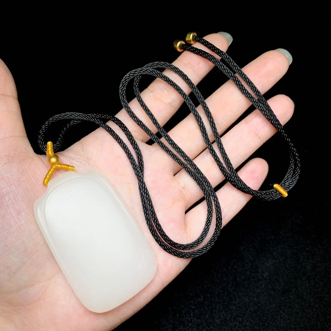 【小宝珠宝】19 T99594-和田玉吊坠-51×30×7mm