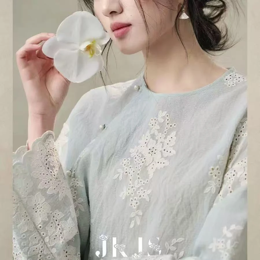 新中式镂空长袖衬衫女2025新款洋气爆款斜襟扣小衫宽松薄款上衣夏