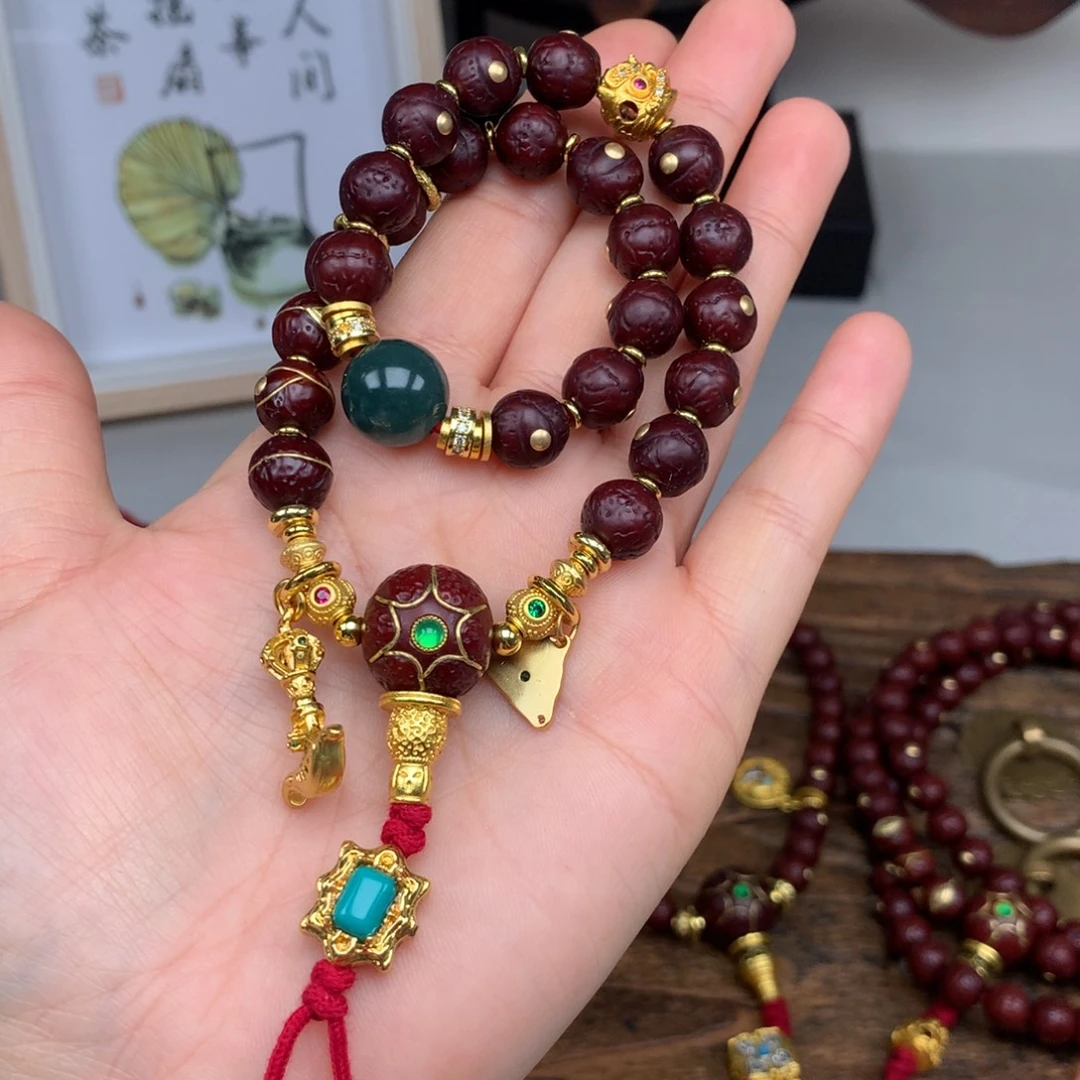 凤眼菩提吊坠9.5满配手持 翠