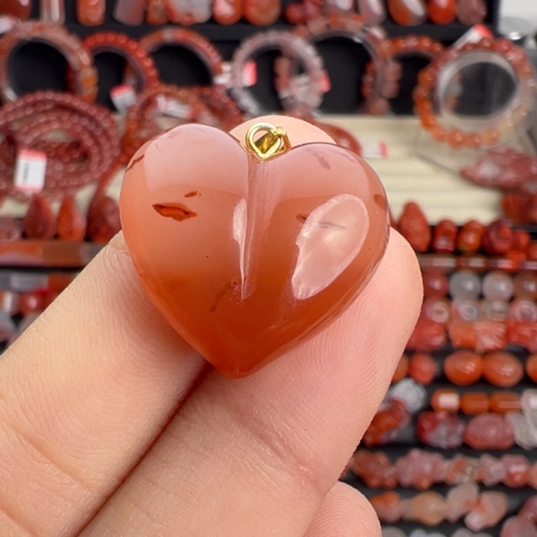 南红玛瑙未镶嵌颈饰屁桃