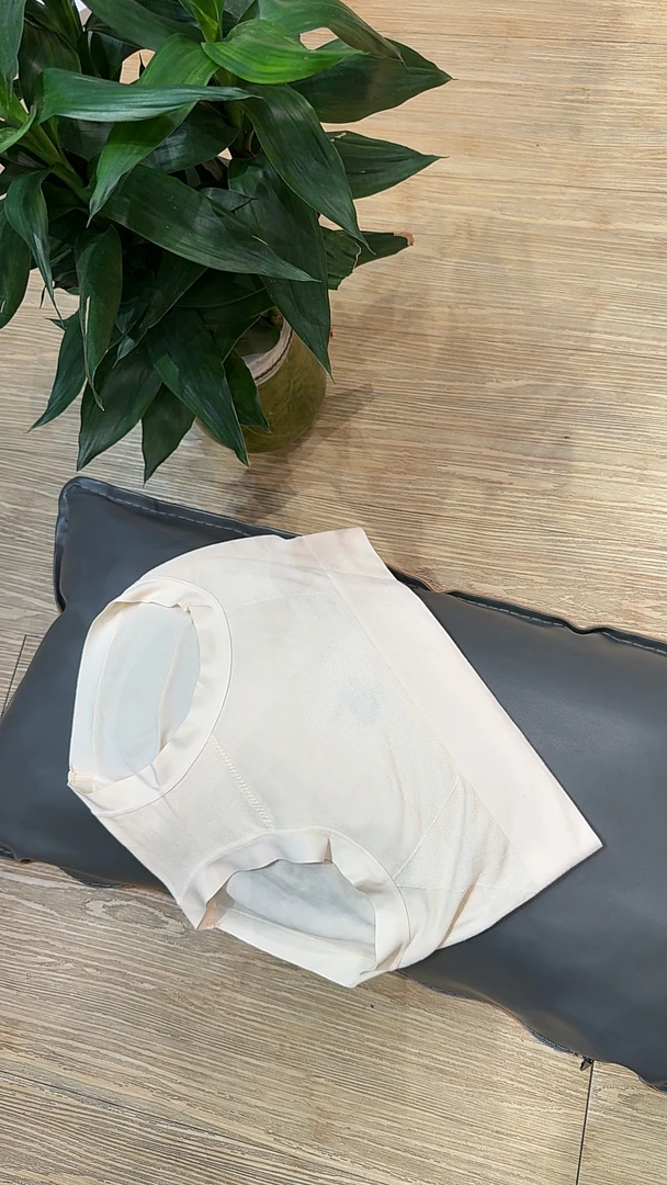 中腰提臀无痕透气女士收腹内裤四季款