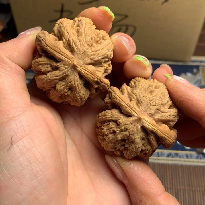 吊坠文玩核桃正***外瑕疵