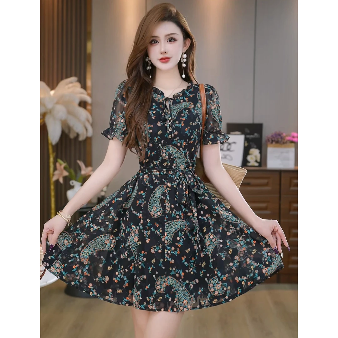 【月野春曲】气质v领木耳边碎花印花收腰显瘦a字连衣裙 A3142
