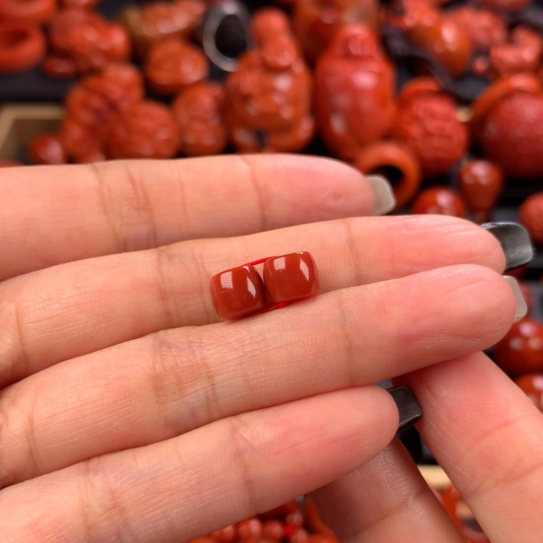 未镶嵌直切对珠7mm南红玛瑙