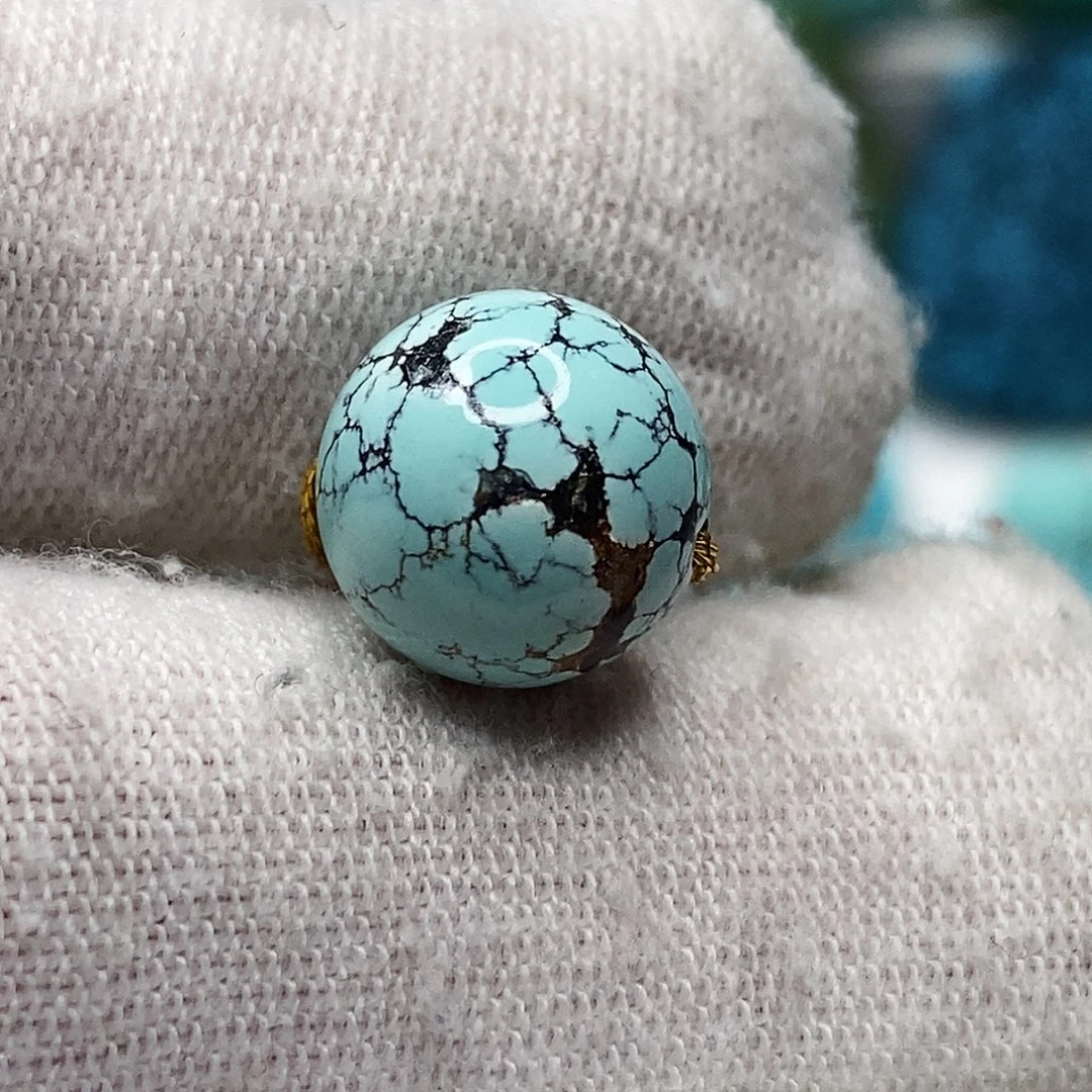 绿松石未镶嵌天然原矿 带武汉地大证书