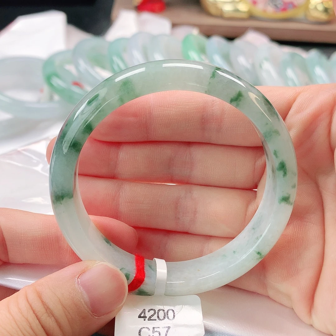 翡翠未镶嵌手镯缅甸A货翡翠手镯