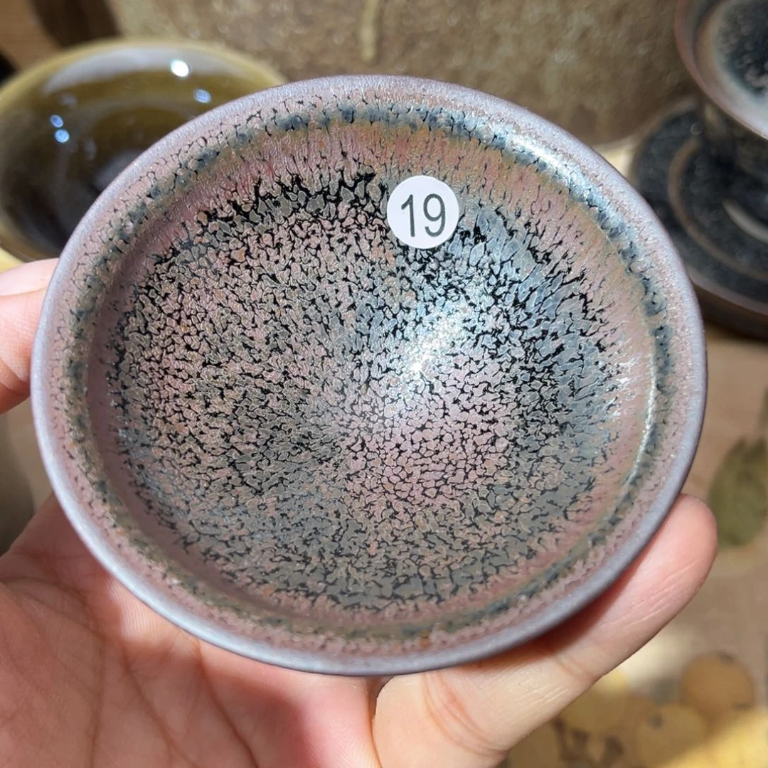 茶盏义兴龙窑坚持真柴烧