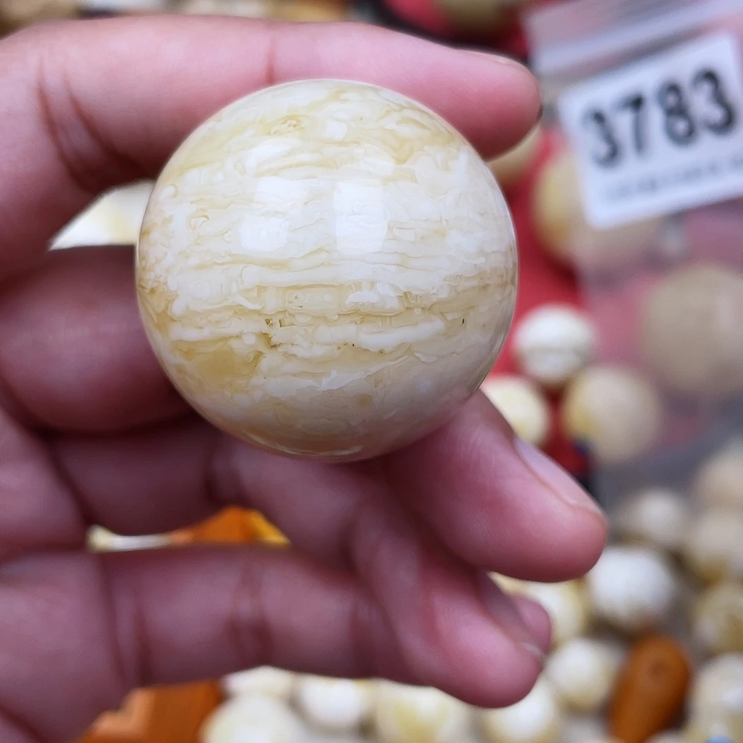 蜜蜡未镶嵌珠宝奇石粉34.7