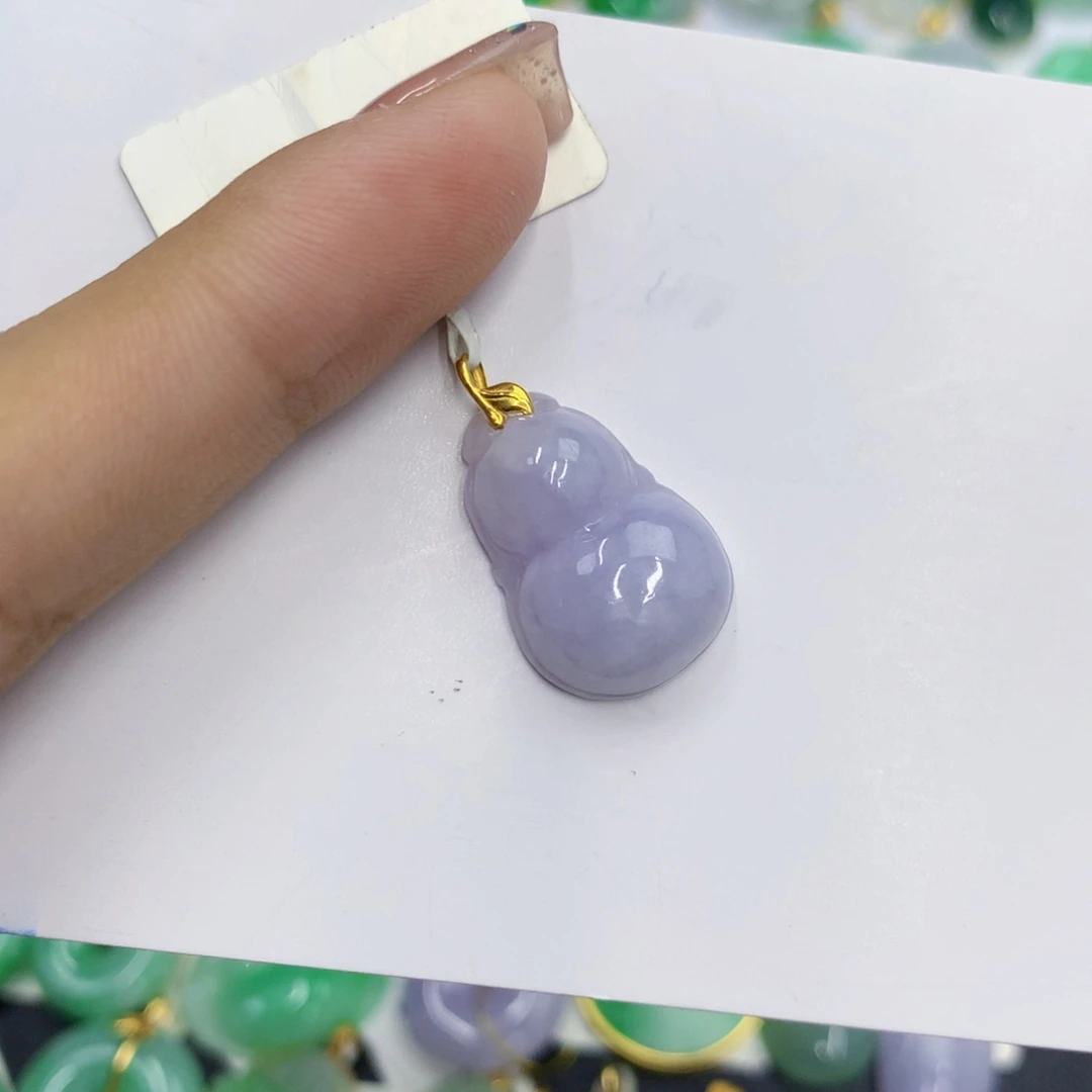 颈饰18K金镶嵌翡翠翡翠