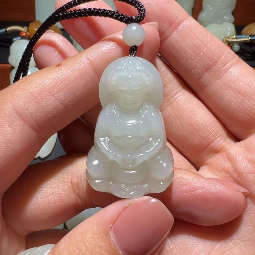 冰***0和田玉未镶嵌颈饰