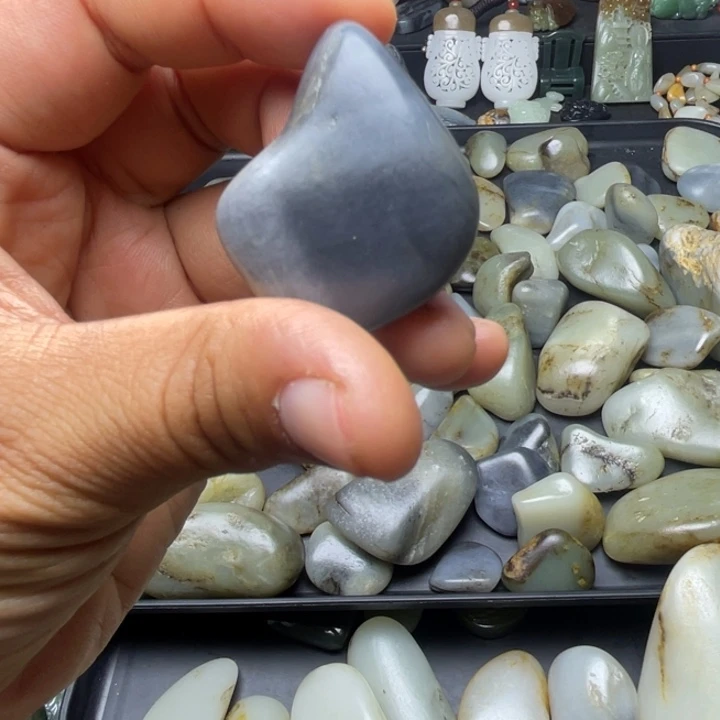 未镶嵌和田玉珠宝半成品