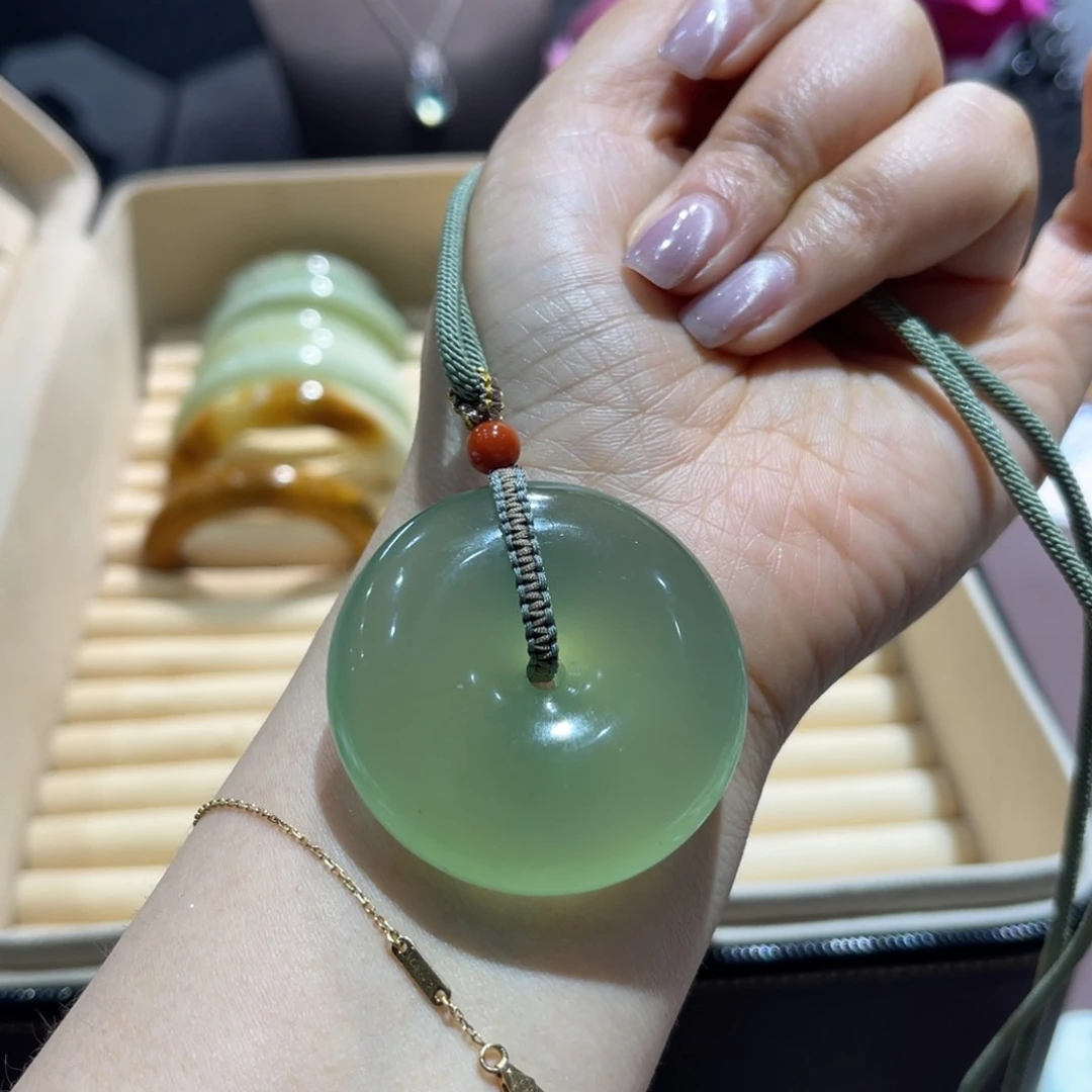 岫玉未镶嵌手镯手镯