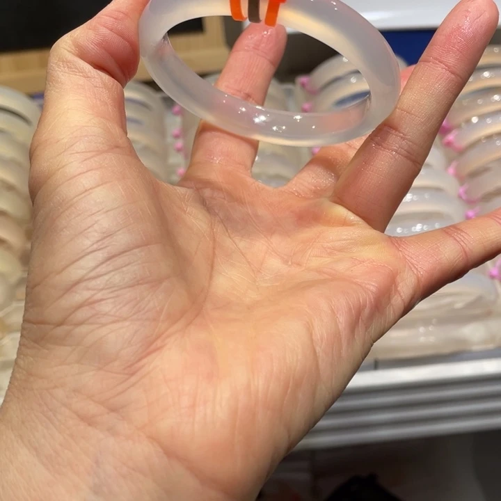 小****玛瑙/玉髓未镶嵌手镯@定向灰冰@【57+】