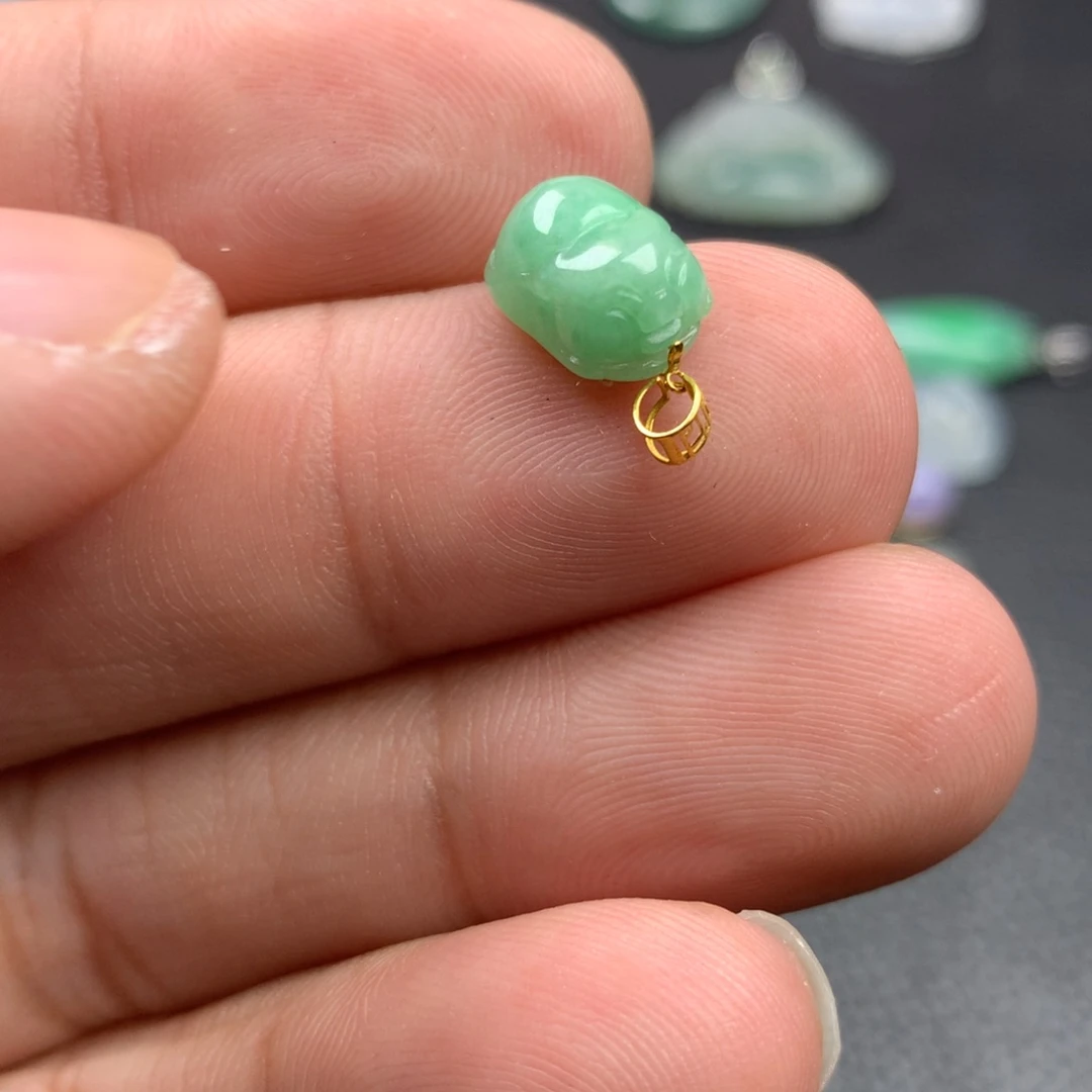 【闪购商品】颈饰18K金镶嵌翡翠翡翠