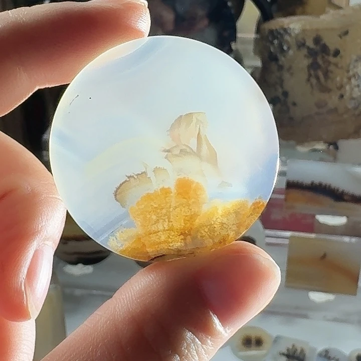 玛瑙/玉髓未镶嵌珠宝半成品蜜*