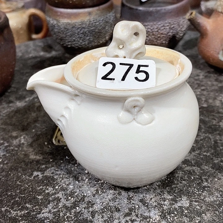 我们的确是一个人的