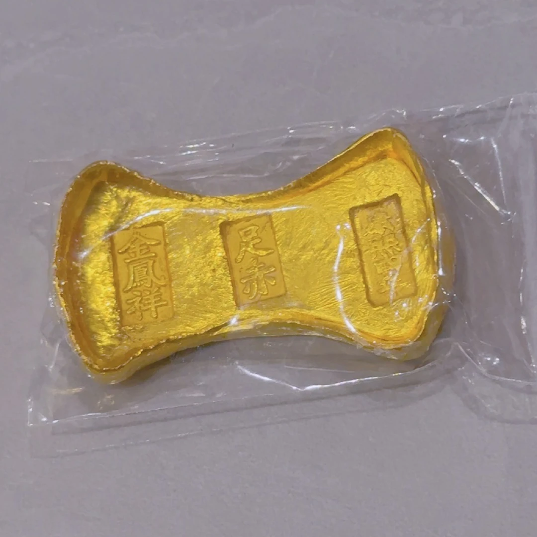 炉内提纯大黄鱼船锭造型精美金灿灿摆件