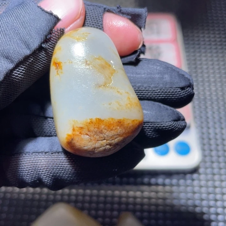 和田玉未镶嵌珠宝奇石