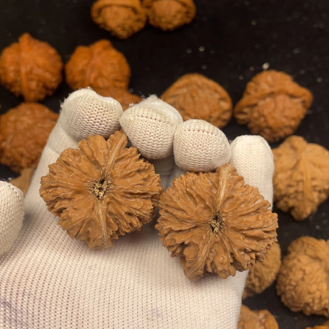 文玩核桃把件慕***?137核桃37