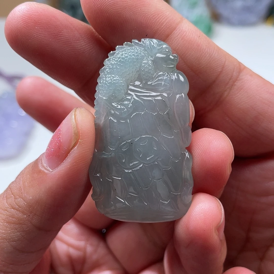 翡翠未镶嵌颈饰翡玉缘翡翠