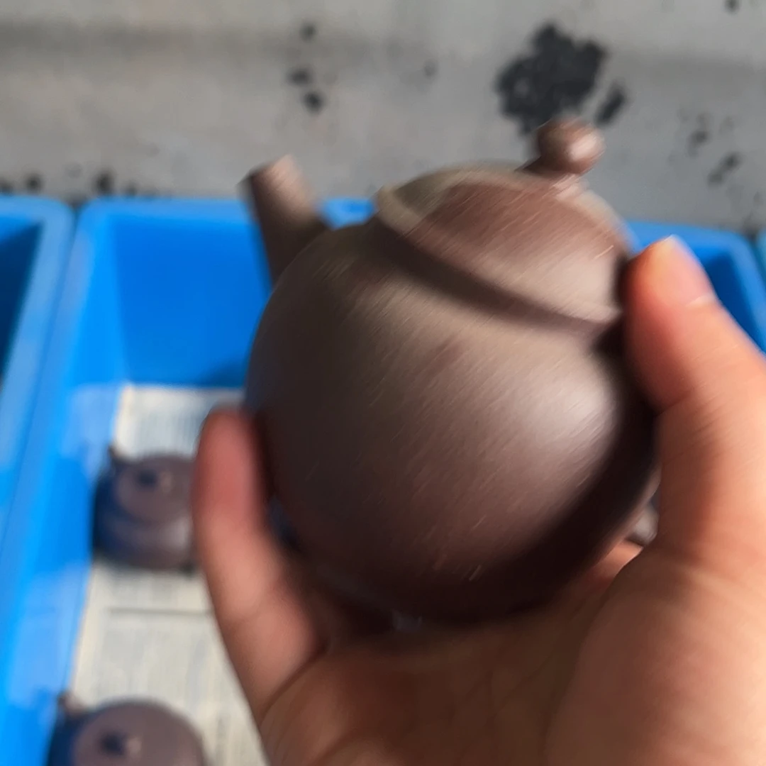 茶壶紫砂紫砂的味道很