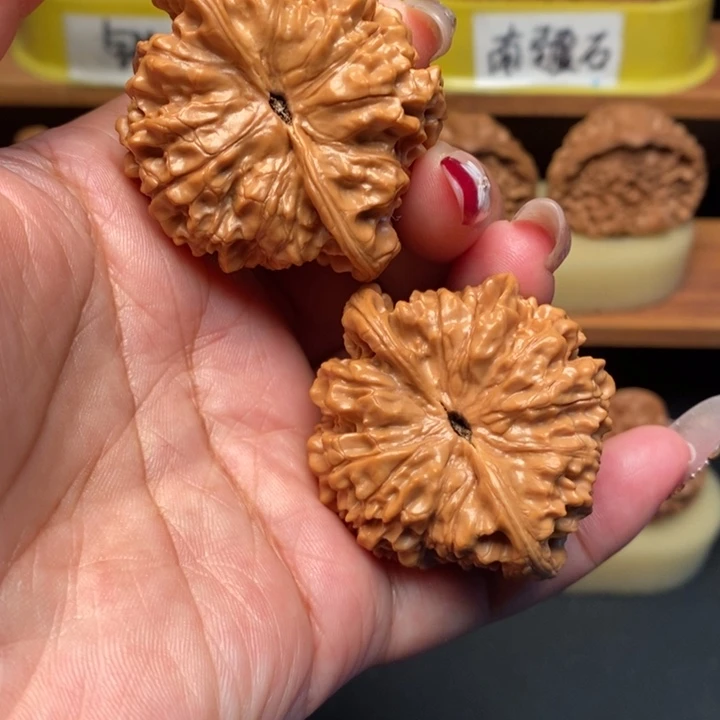 吊坠文玩核桃47官帽