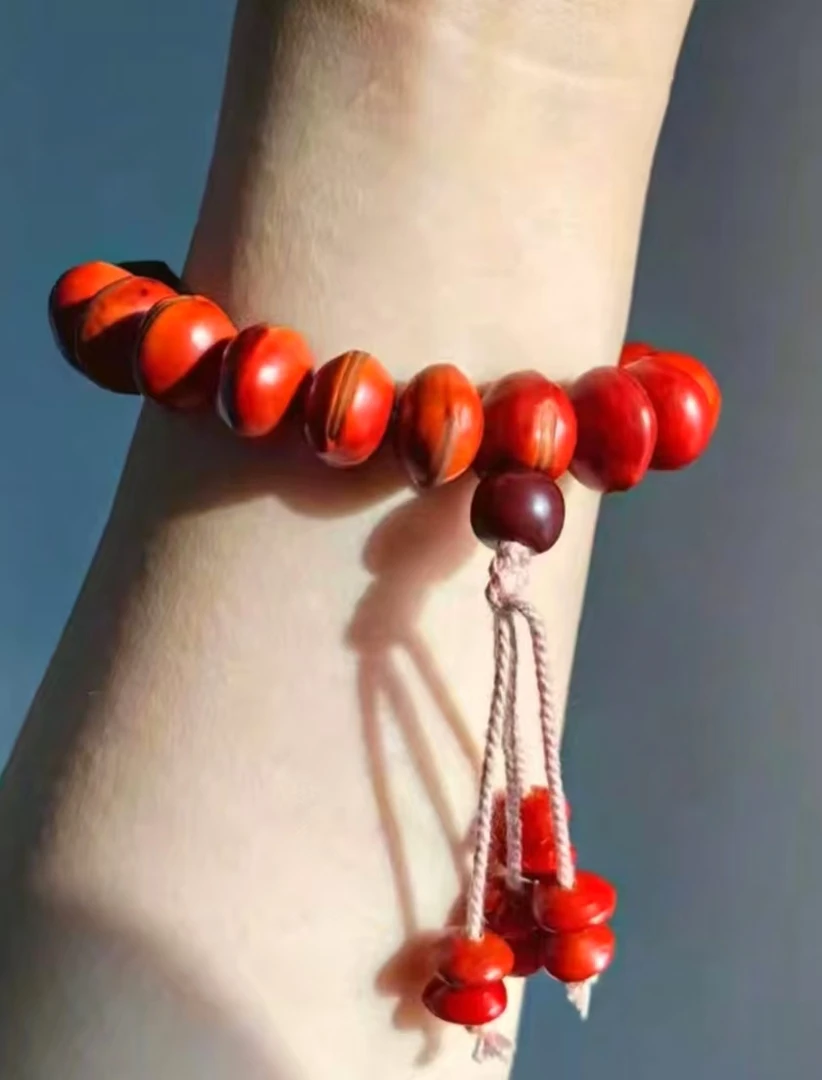 手链串珠相思豆，红木鱼，月亮子