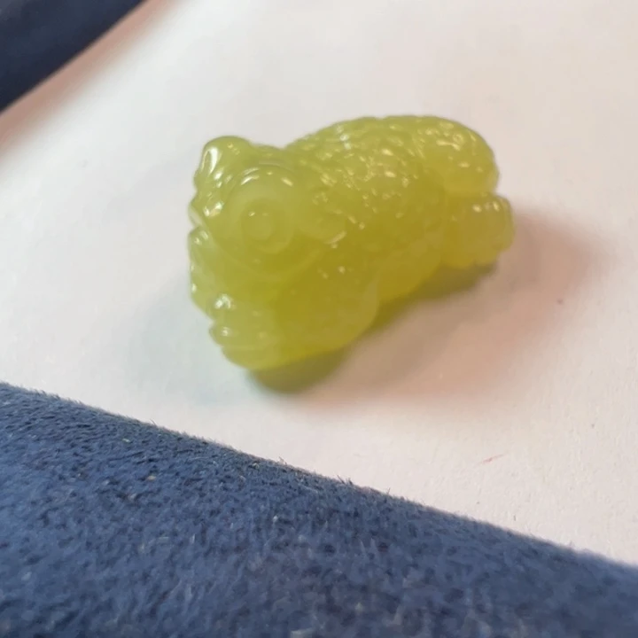 和田玉（黄玉）未镶嵌颈饰