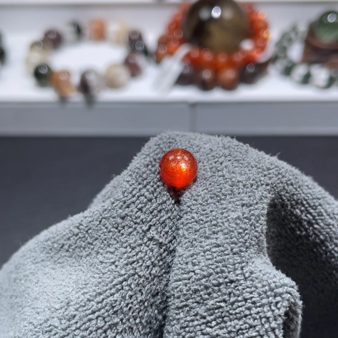 肖****单珠未镶嵌日光石金太阳8mm