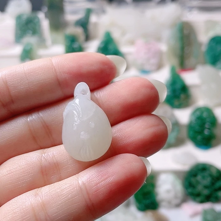 未镶嵌独山玉挂件