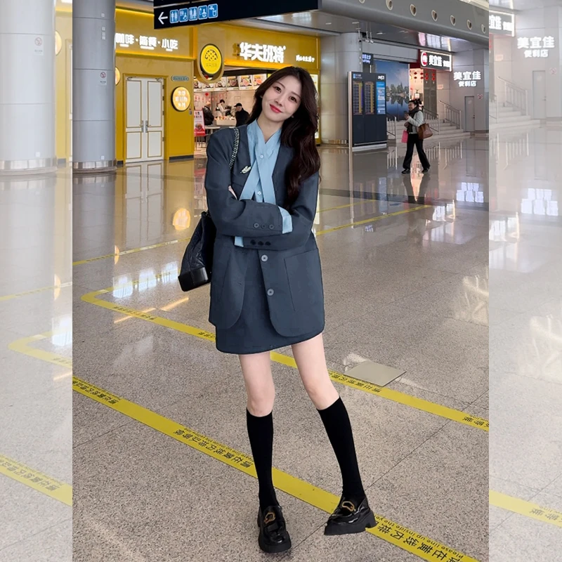 壹壹【巴黎腔调】春季设计款蓝色衬衫拼接西装半身裙两件套 2501Z02