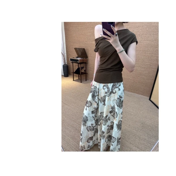 【烟雨江南】时髦斜肩上衣复古印花半身裙套装