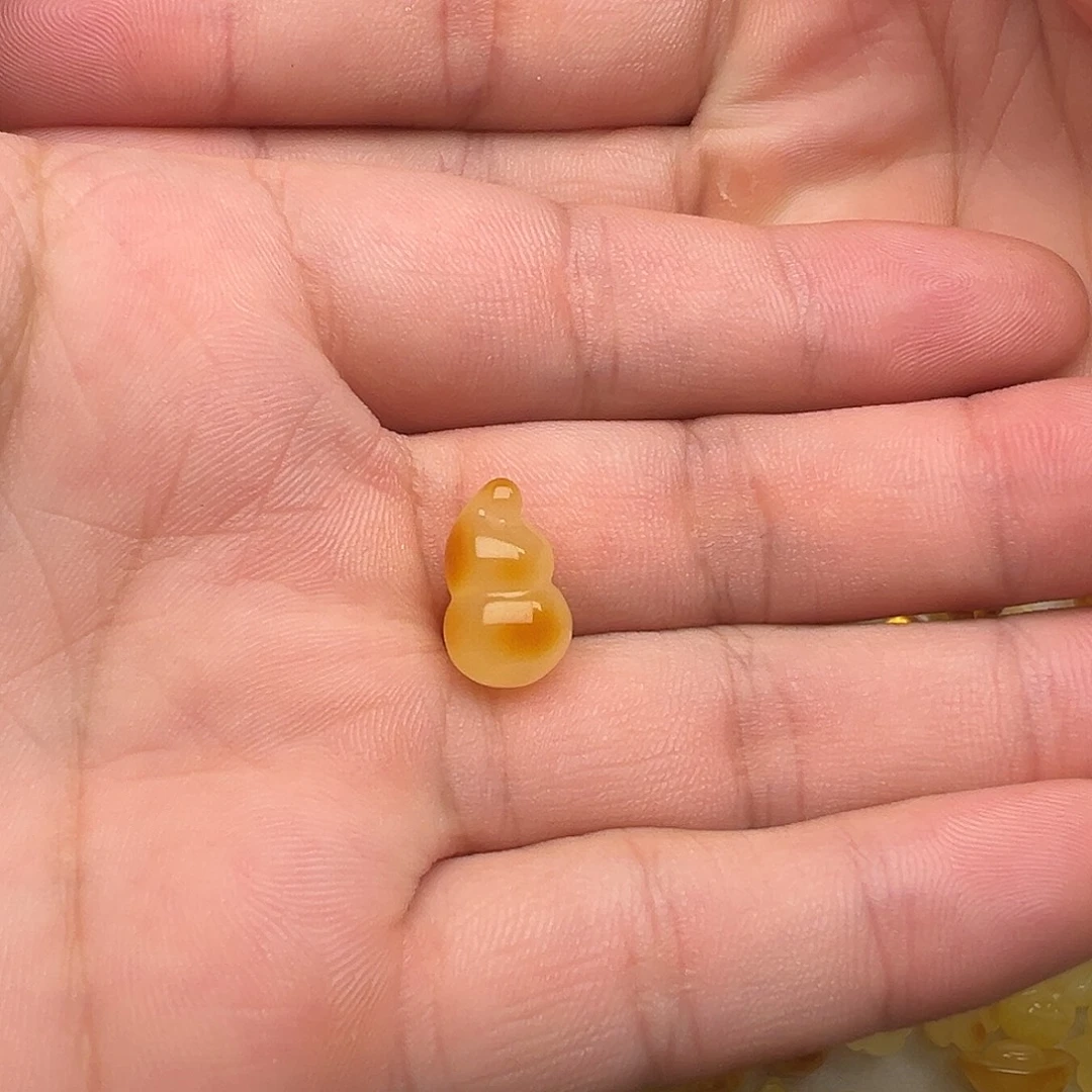 蜜蜡颈饰未镶嵌葫芦提溜吊坠
