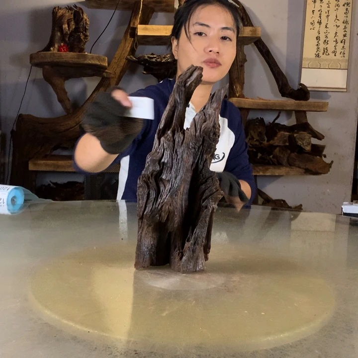 兔****天然云南紫柚木会黄水