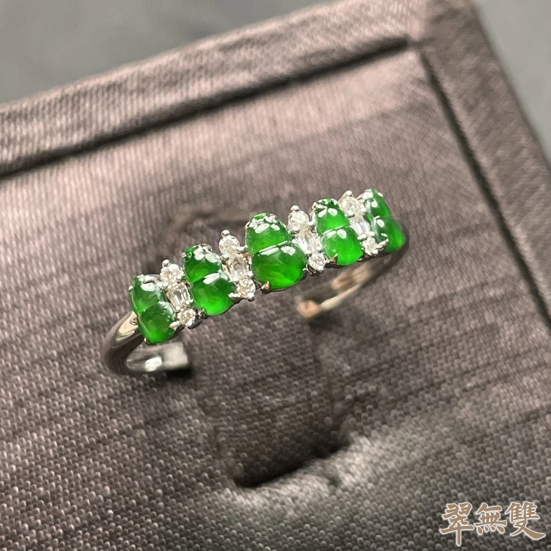 【翠无双】纯天然缅甸满绿翡翠葫芦戒指一枚 | 多样性发一