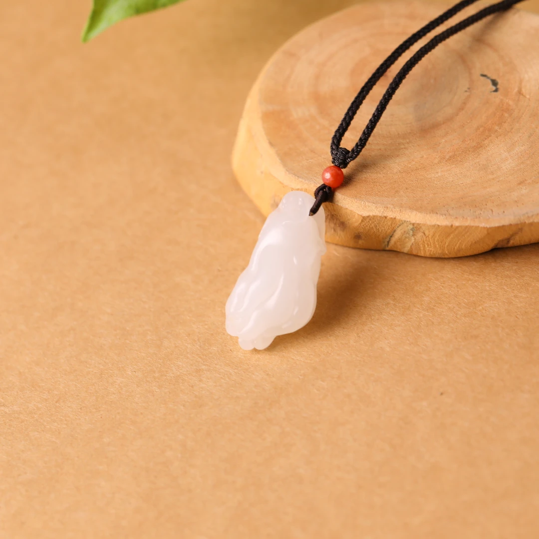 和田玉白玉佛手 26.2g 青海料 3360