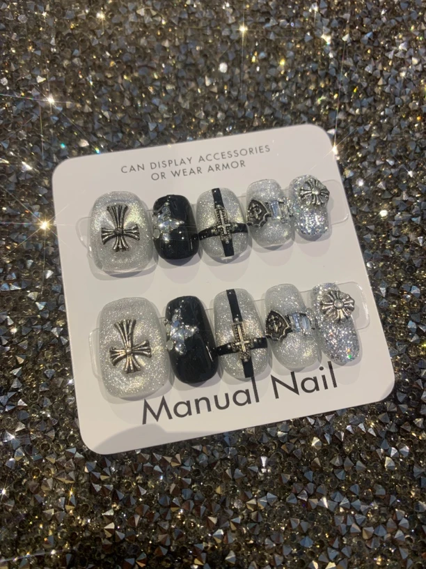 【克罗心】UU·玫瑰限定纯手工穿戴美甲10片