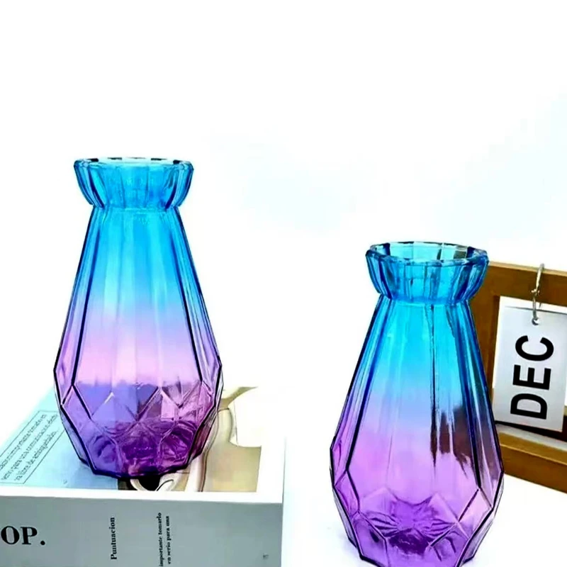 拍1发2个新款彩色钻石玻璃瓶鲜花瓶客厅装饰摆件渐变色玻璃插花瓶