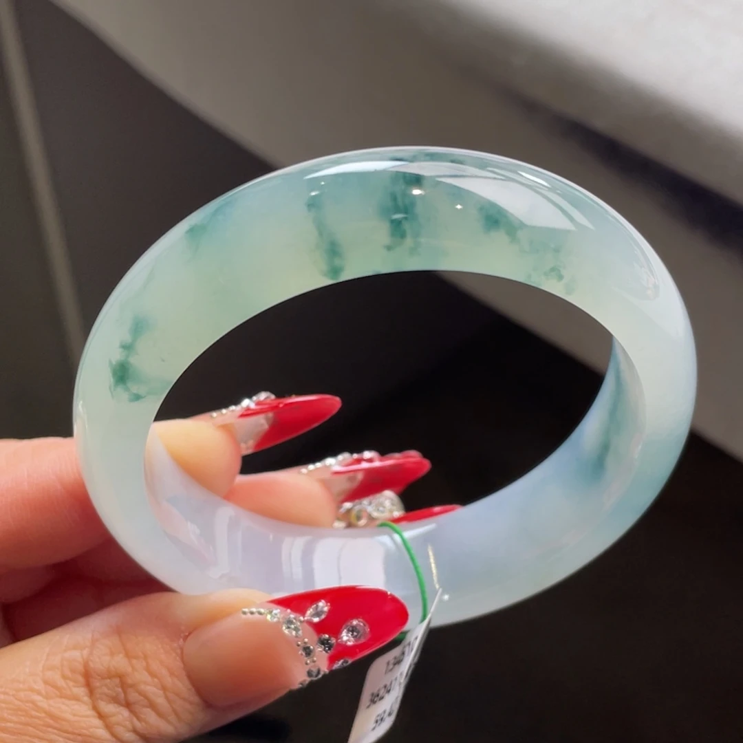 翡翠未镶嵌手镯冰胶飘蓝花宽版手镯